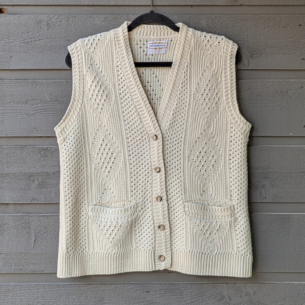 VTG 70s Sturbridge Knit Sweater Vest Pockets Wooden Buttons